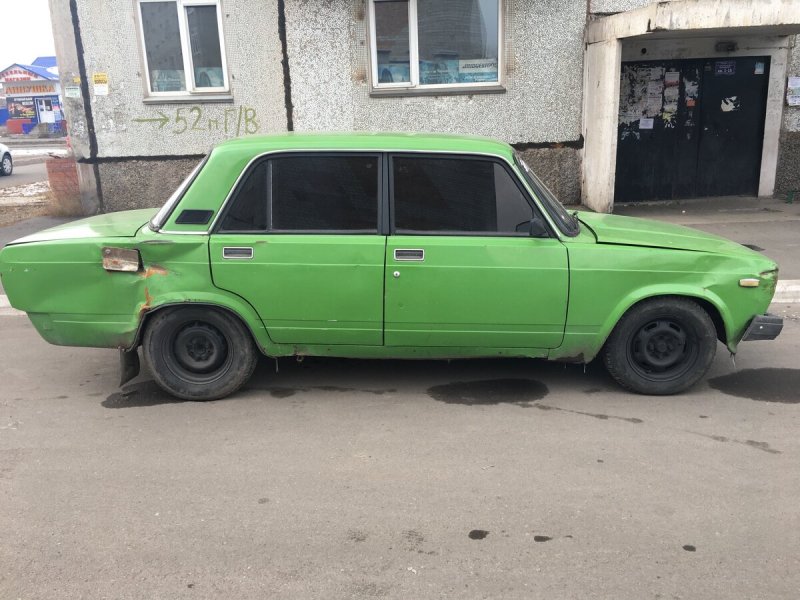 ВАЗ-2105 Жигули зеленая