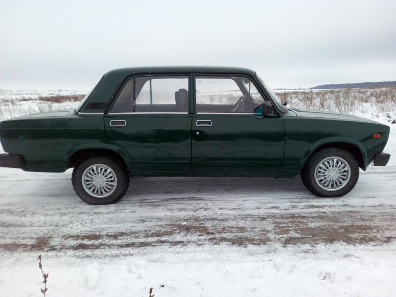 ВАЗ 2105 зеленая