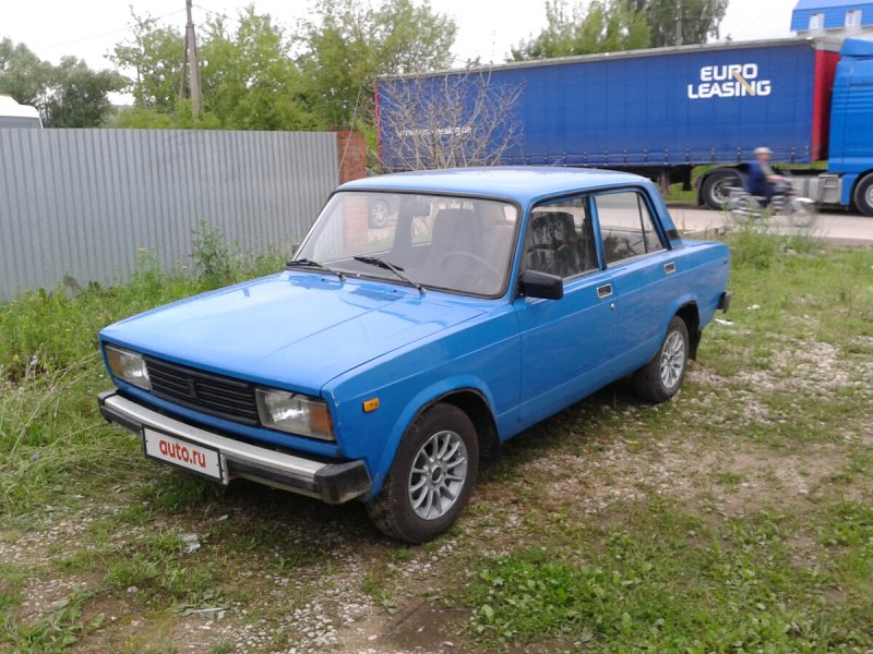 ВАЗ 2105 синяя экспортная