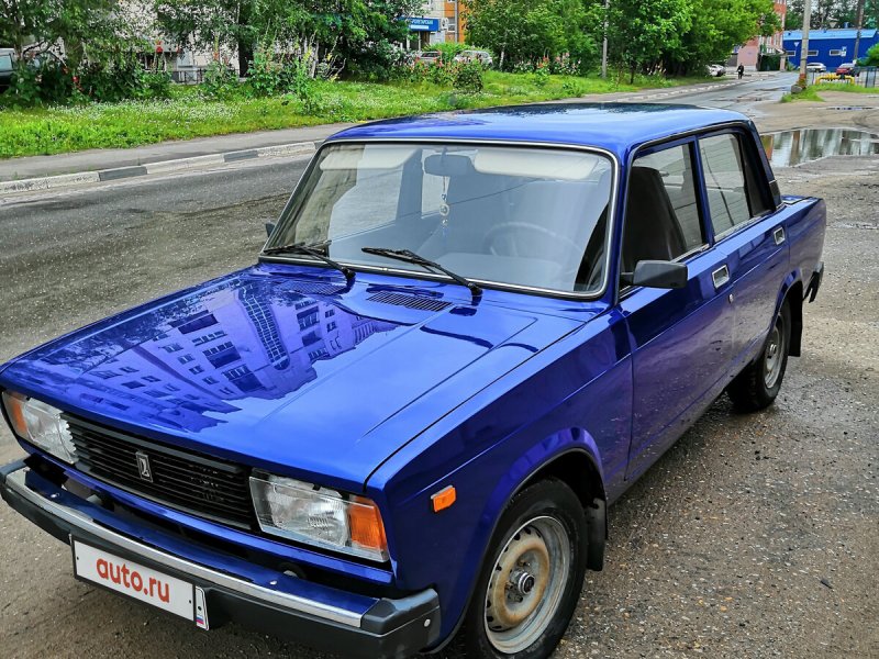ВАЗ 2105 синяя