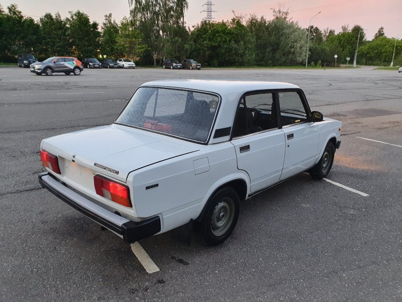 ВАЗ 2105