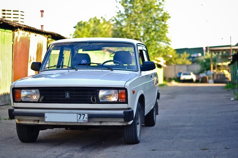 Lada 2105