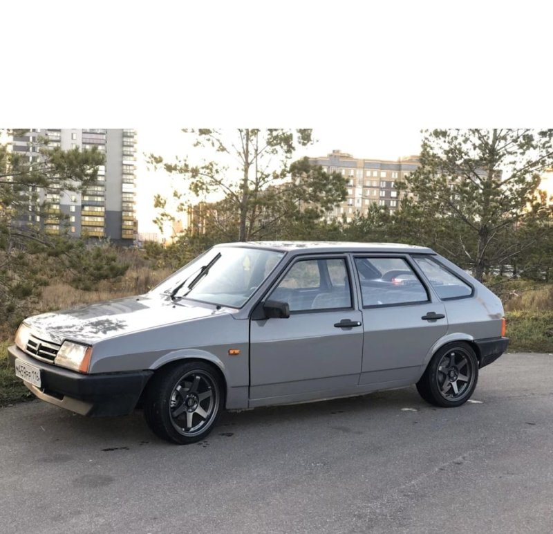 ВАЗ 2109 на дисках r16