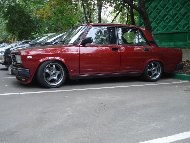 ВАЗ 2107 на дисках r15