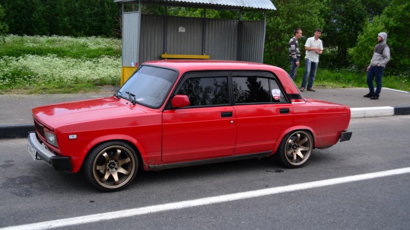 ВАЗ 2107 -50 r14