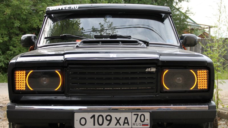 Бампер ВАЗ 2105,2107 AVR чемпион