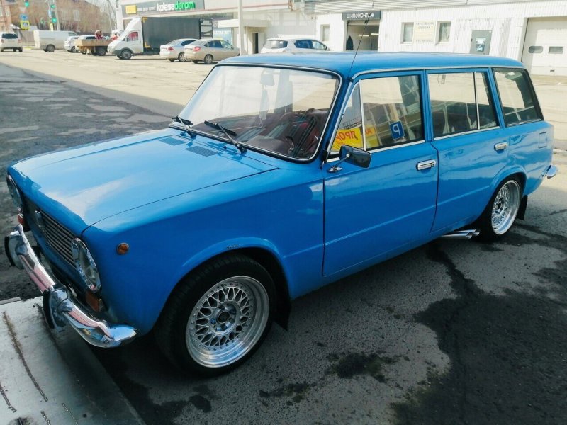 2102 Сбоку