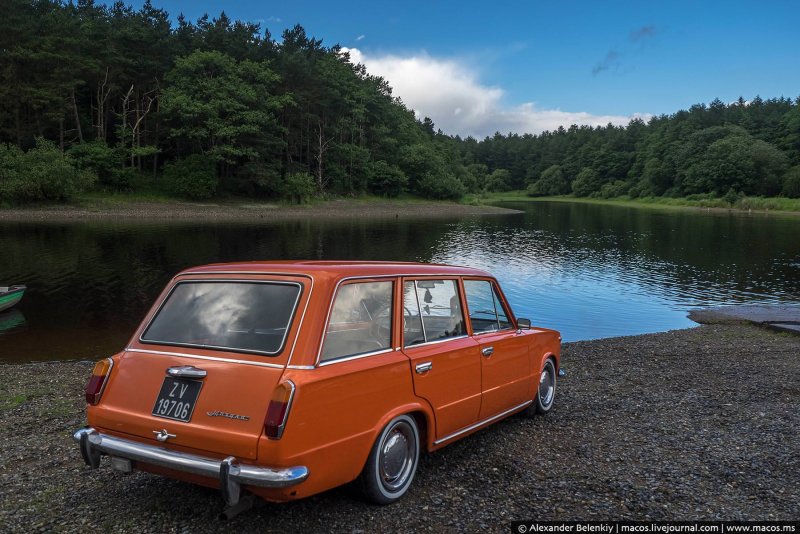Lada 2102