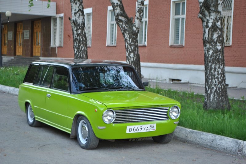 ВАЗ 2102 черная
