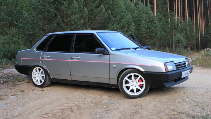 ВАЗ 21099 серая тюнинг