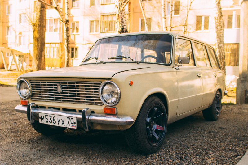 ВАЗ 2102 черная