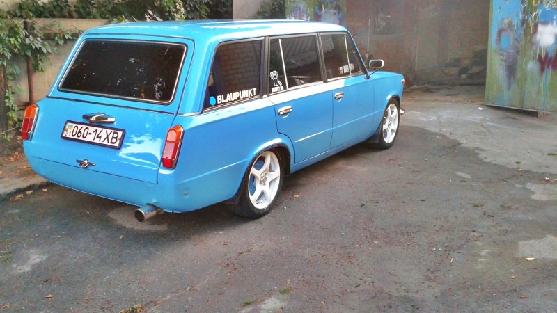 ВАЗ 2102 r15