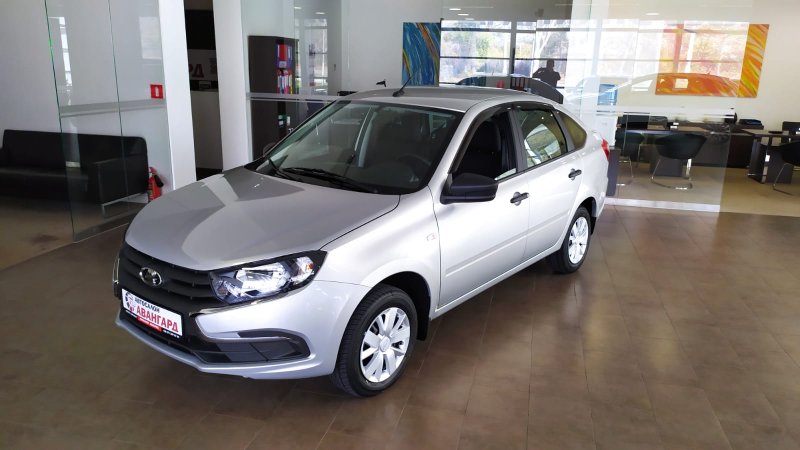 Гранта лифтбек Классик Оптима