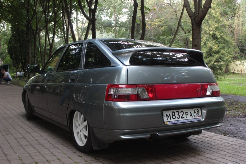 ВАЗ 2112 серая