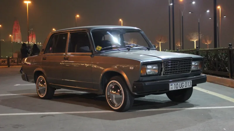 ВАЗ 2106 черная AZELOW