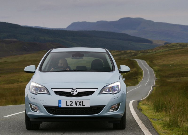 Vauxhall Astra MK vi (j) (p10) 2009