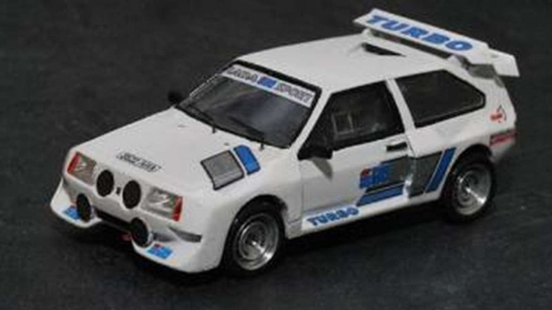 Lada Eva s-Proto