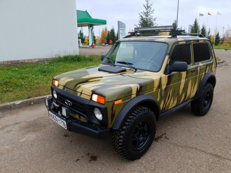 Нива 2121 Бронто