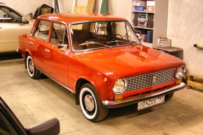 Жигули 21013