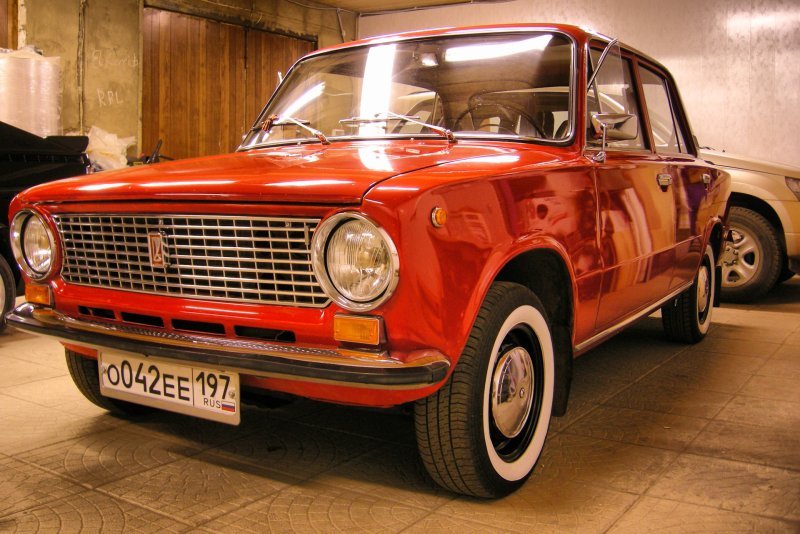 ВАЗ 21013 цвет коррида