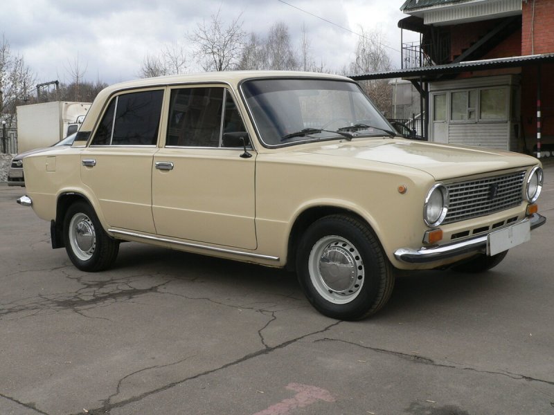 Лада ВАЗ 21013