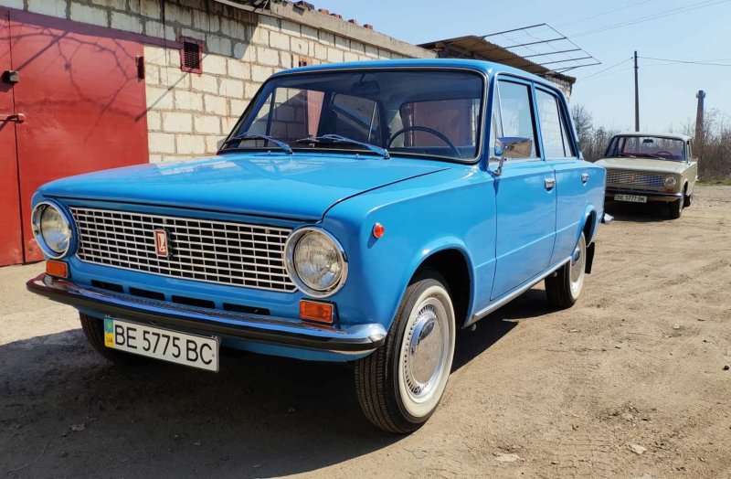 ВАЗ 2101 голубая Адриатика