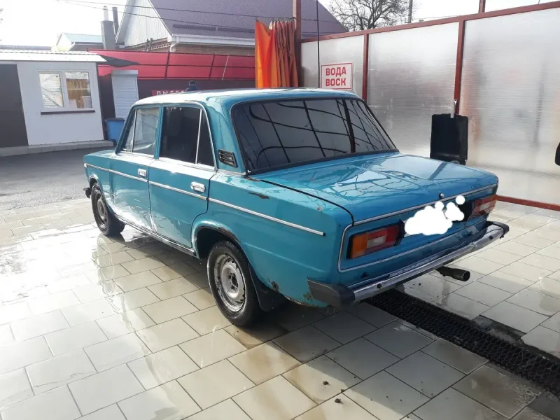 Лада 2106 голубая