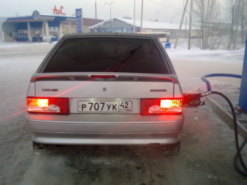 Lada 2114 сзади