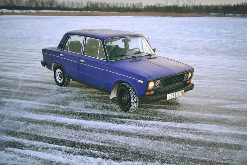 ВАЗ 2103 1976 года выпуска
