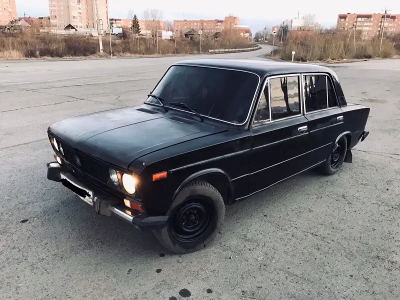 ВАЗ 2106 черная