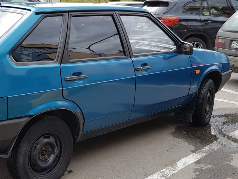 ВАЗ 2109 1987 – 2004