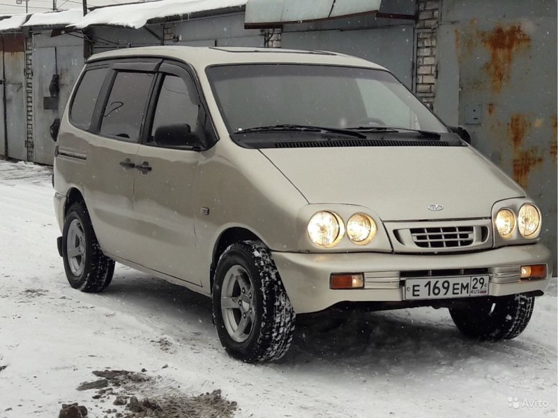 Lada 2120 Надежда