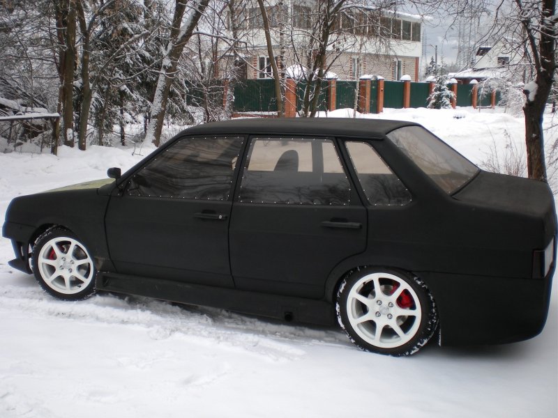 Тюнингованная ВАЗ 99