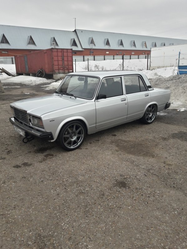 ВАЗ 2107 на ВСМПО r16