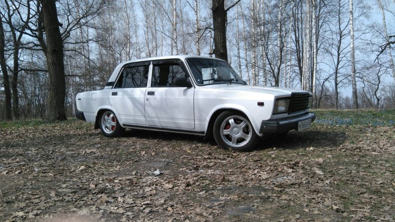 ВАЗ 2107 r17