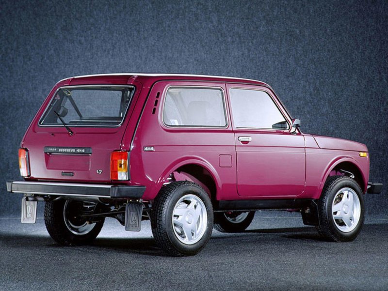 Лада 4x4 2121 Нива