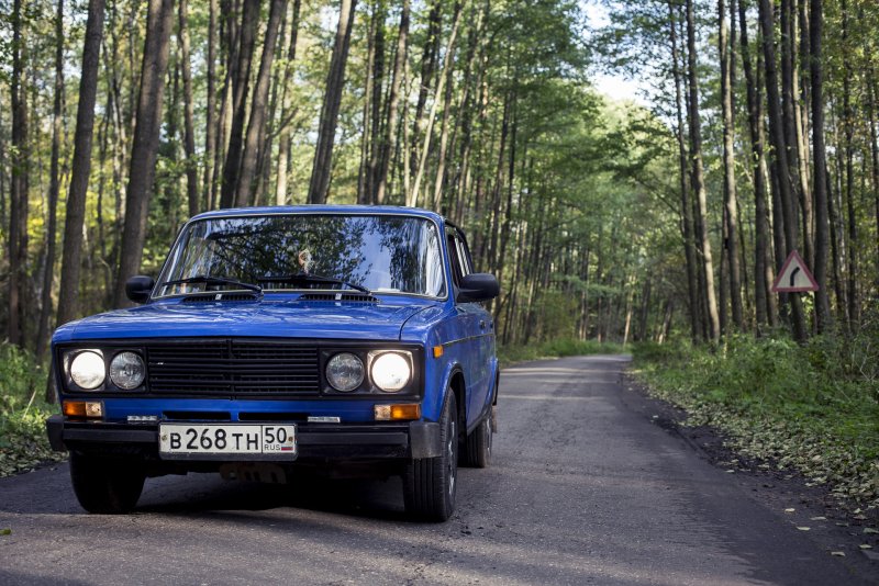 Lada 2106