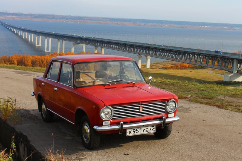 ВАЗ 2101 красная оригинал