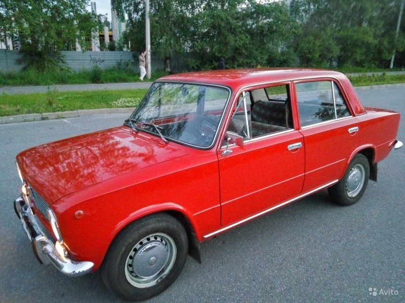 ВАЗ 2101 Вишневая