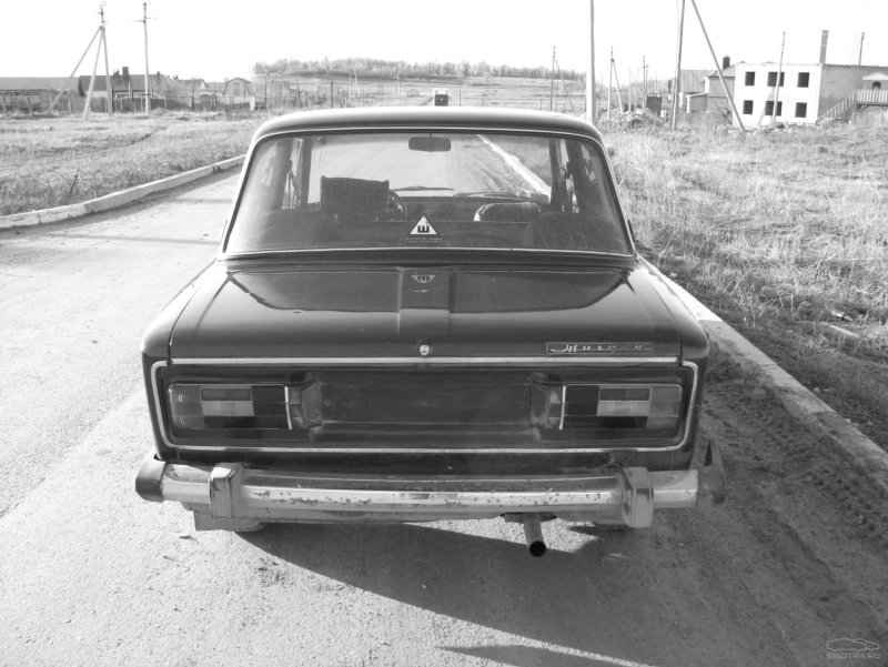 Лада 2106 сзади