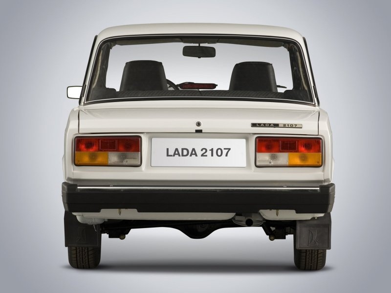 Зад ВАЗ 2103 2101
