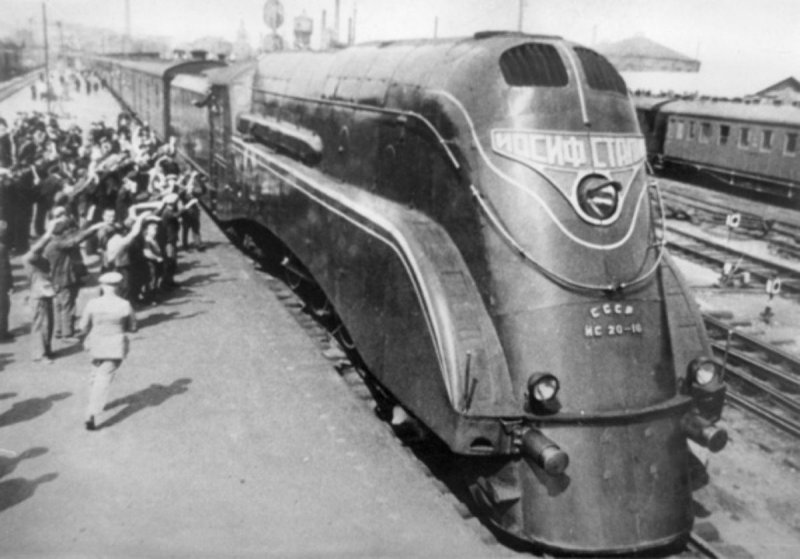 Паровоз Иосиф Сталин 1937