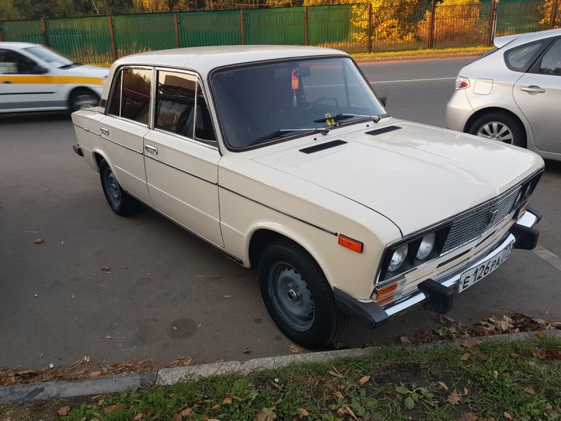 Лада 2106 бежевая