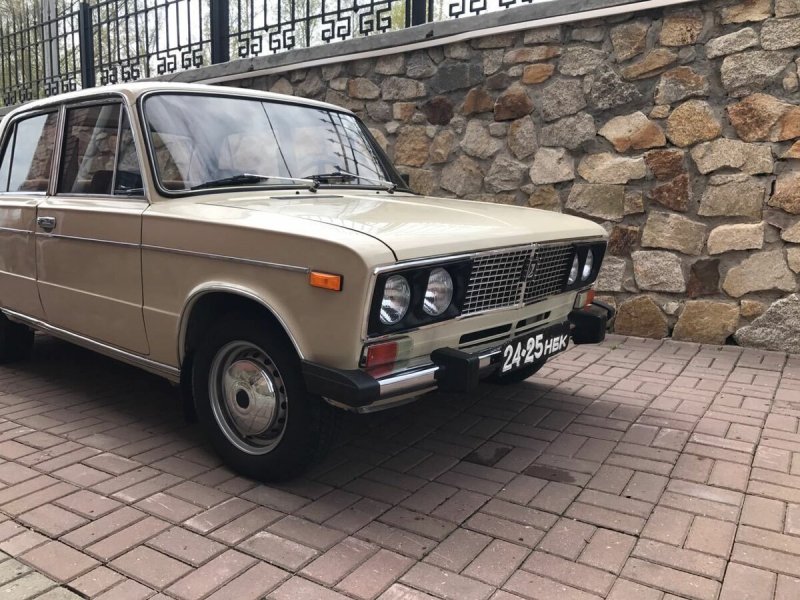 ВАЗ 2106 бежевая тонированная