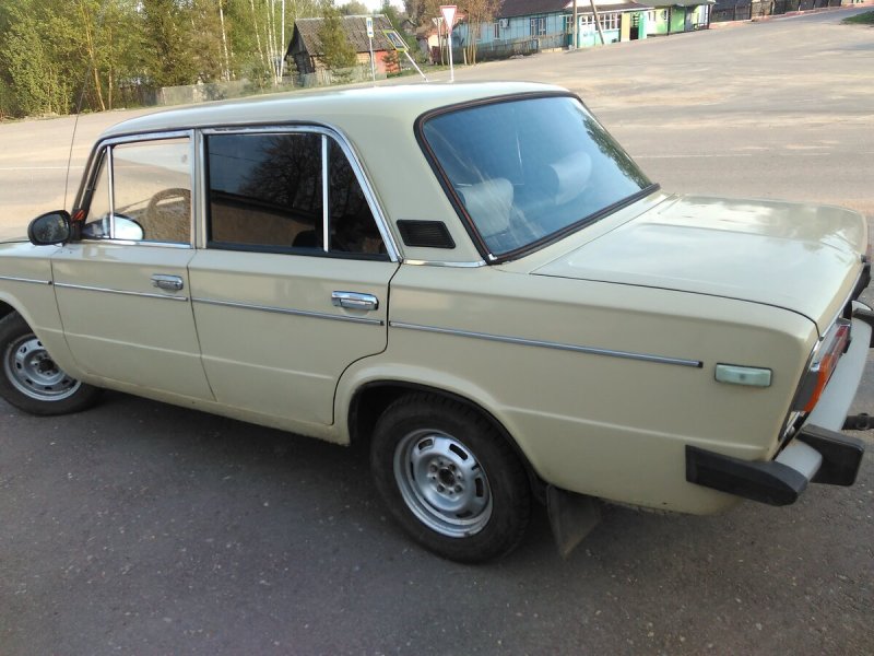 ВАЗ 2106 бежевая в тонере