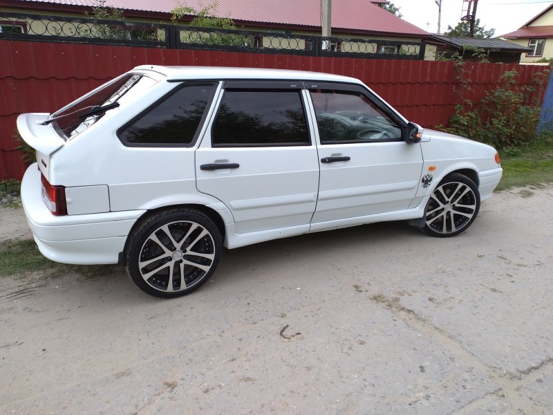ВАЗ 2114 r14