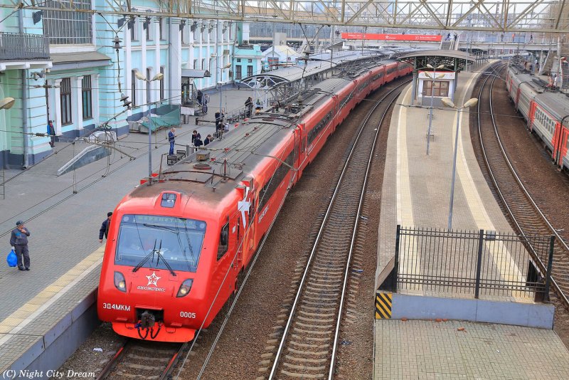 Железнодорожный вокзал белорусский Аэроэкспресс