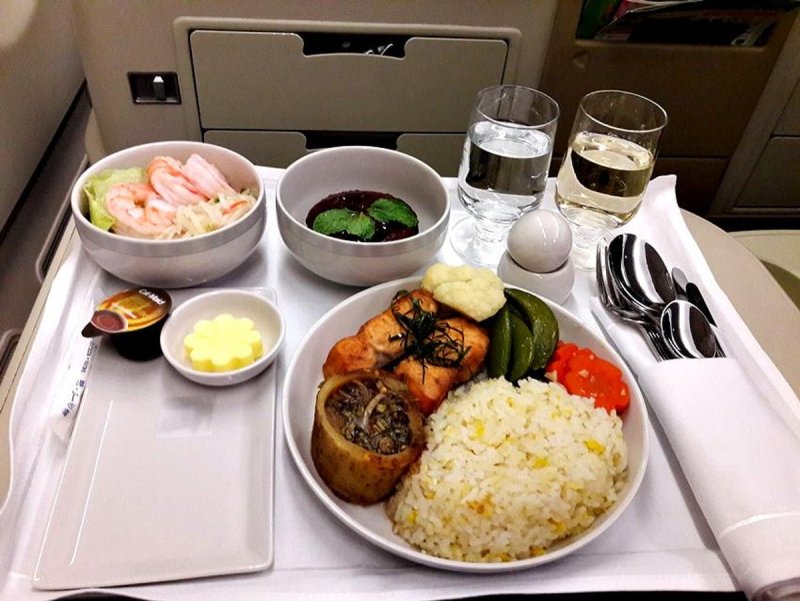 Singapore Airlines еда 2022