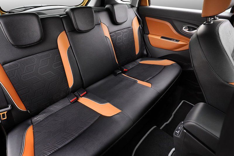 Lada XRAY кросс салон