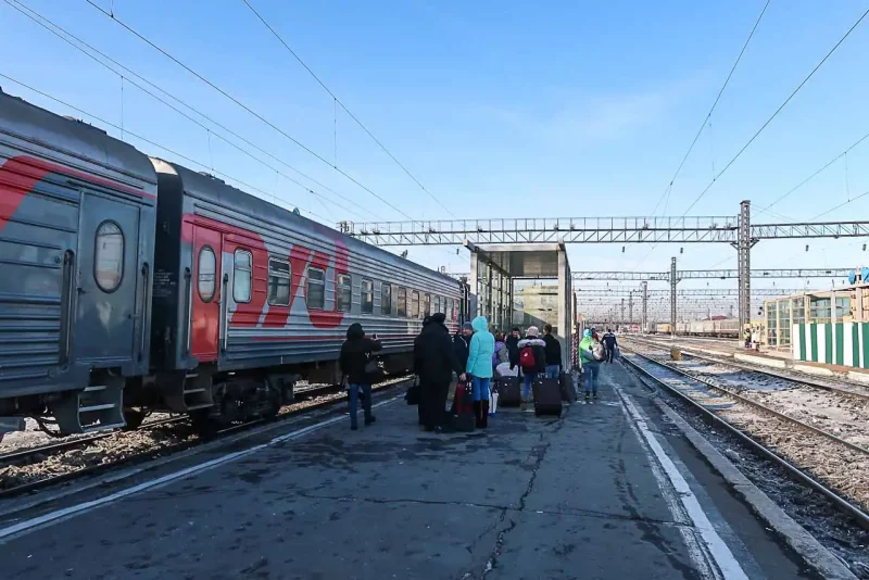 Электричка 6305